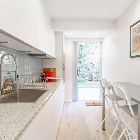 Magnificent 2-room Sea View *